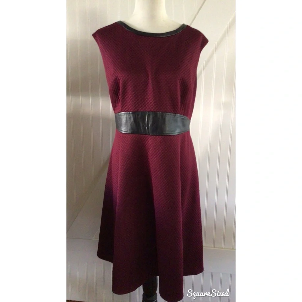 London Style Collections Burgundy Leather Trim Waistline Dress - Picture 1 of 6